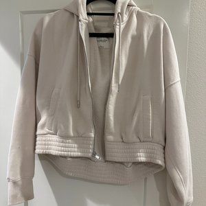 Abercrombie & Fitch Cropped Hoodie